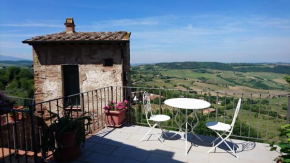 Holiday House Montepulciano - Il Torrino